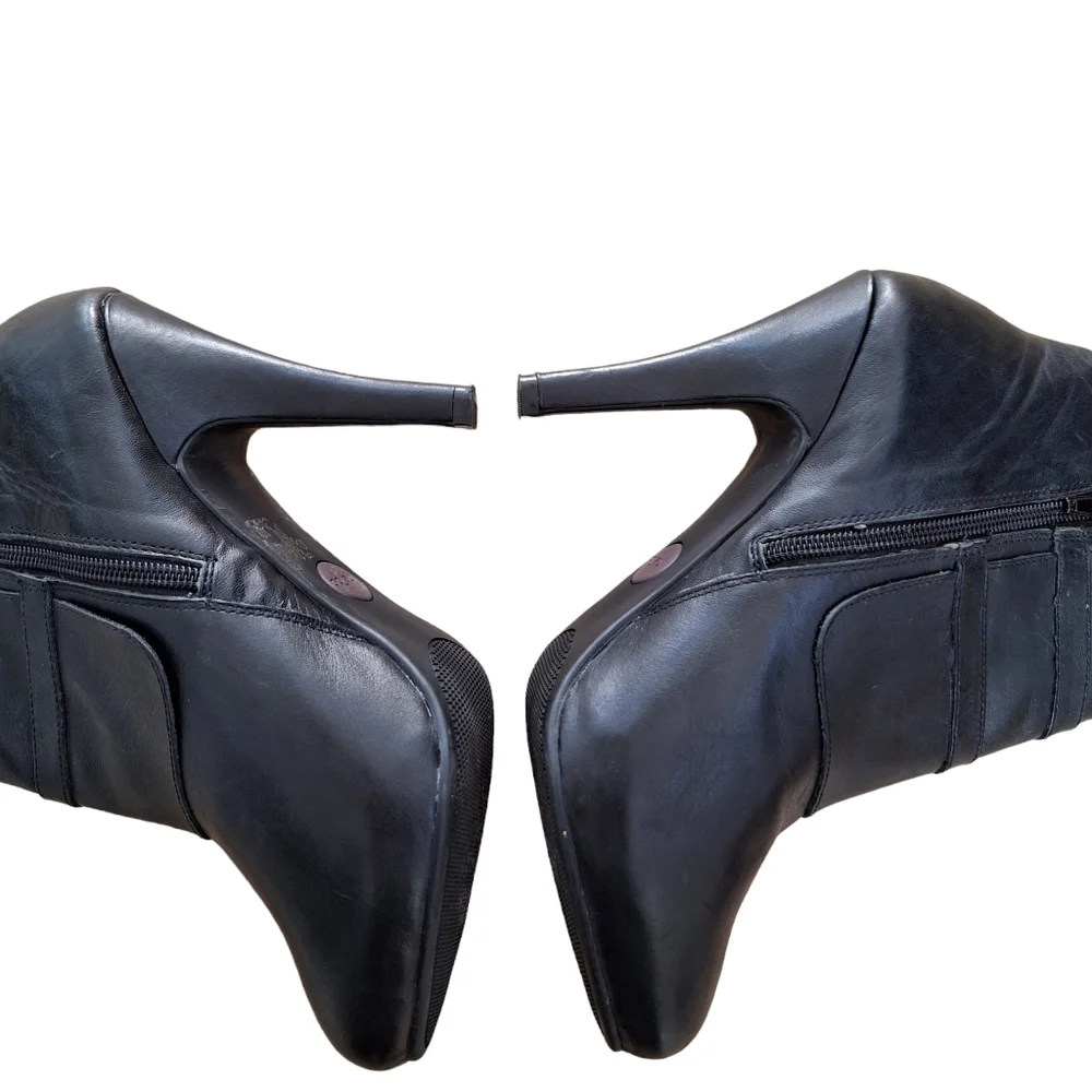Me Too Lennon Womens Black Leather Platform Heeled Bootie Ankle Boot sz 9.5M …